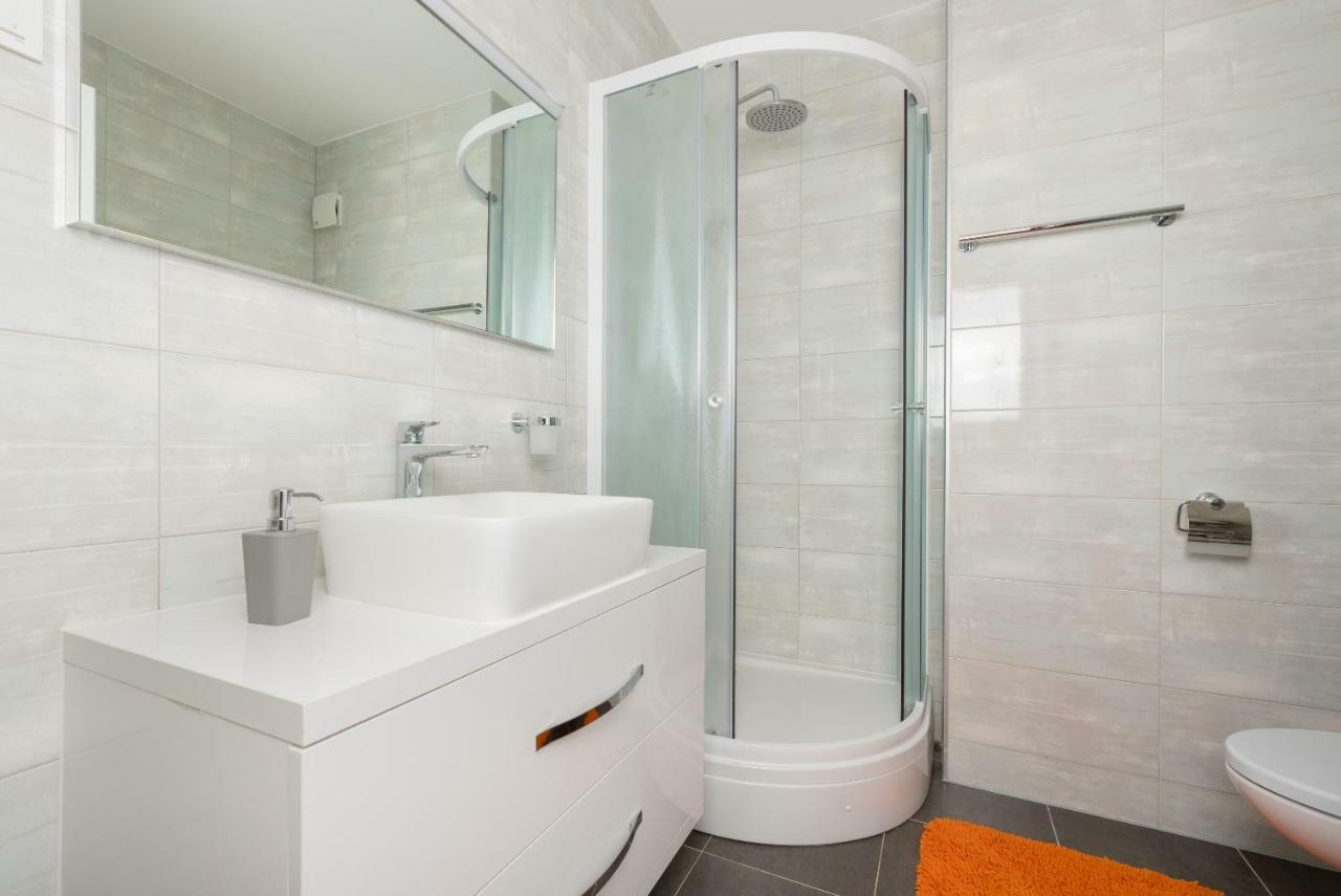 Villa Anja 1St Floor Peroj Bagian luar foto